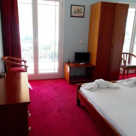 Aleka's House 3* Νικιάνα