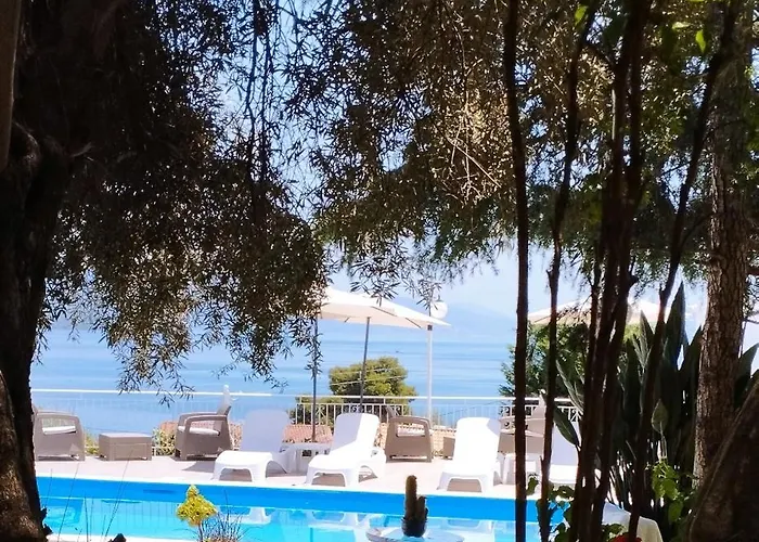 Aleka's House 3* Νικιάνα