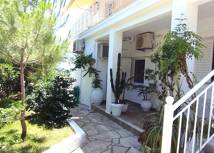Aleka's House Νικιάνα
