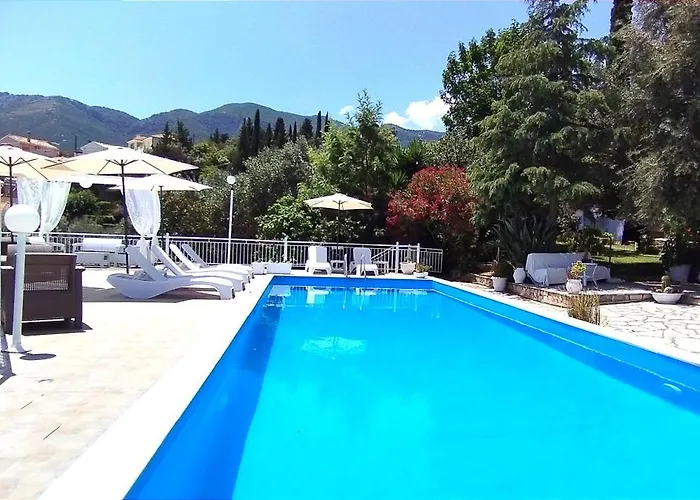 Aleka's House Πανσιόν Νικιάνα